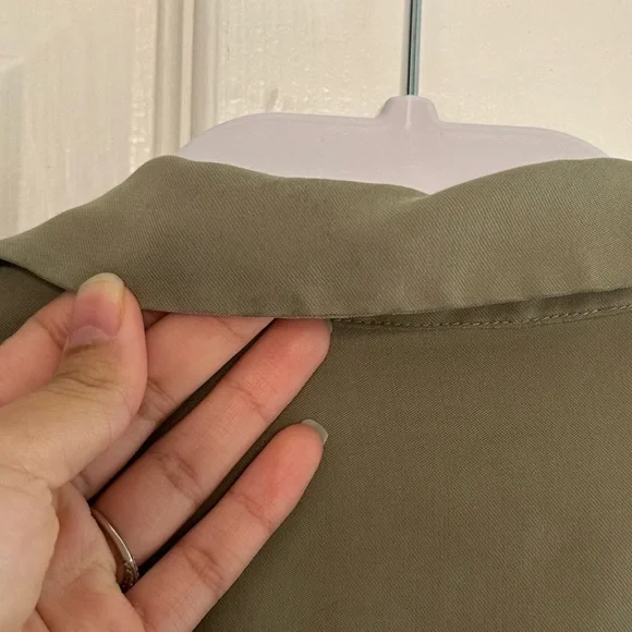 Anthropologie Long Sleeve V-Neck Knot Front Midi Dress - Picture 14 of 15